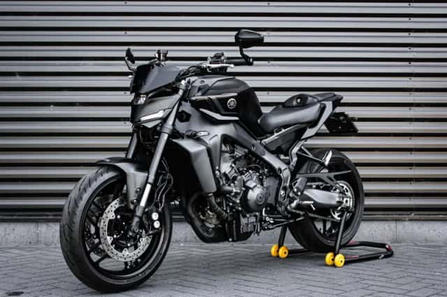 Yamaha MT-09 (2025) thumbnail 1