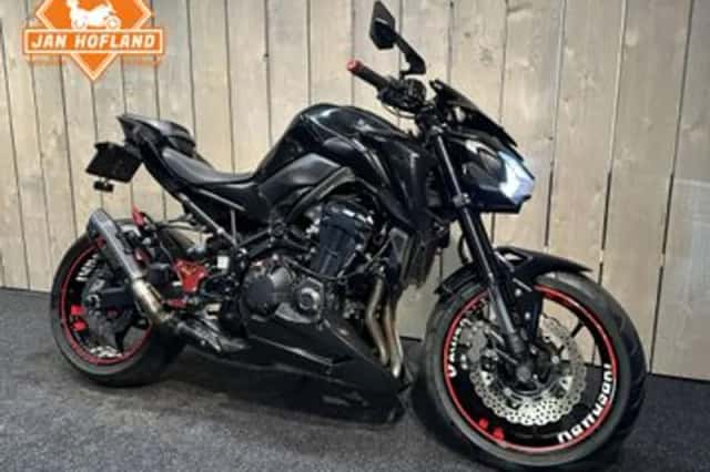 Kawasaki Z900 (2017) thumbnail 2