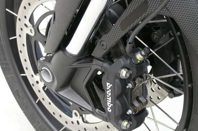 Moto Guzzi V85 TT (2023) thumbnail 4