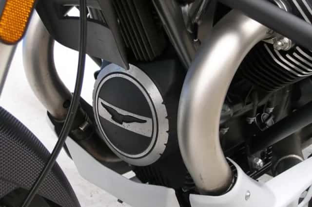 Moto Guzzi V85 TT (2023) thumbnail 5