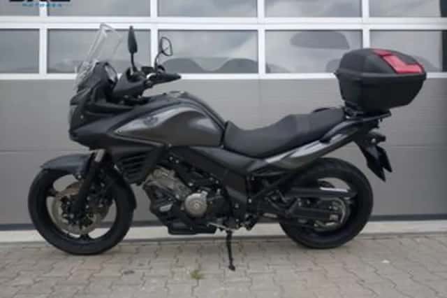 Suzuki V-Strom (2014) thumbnail 2