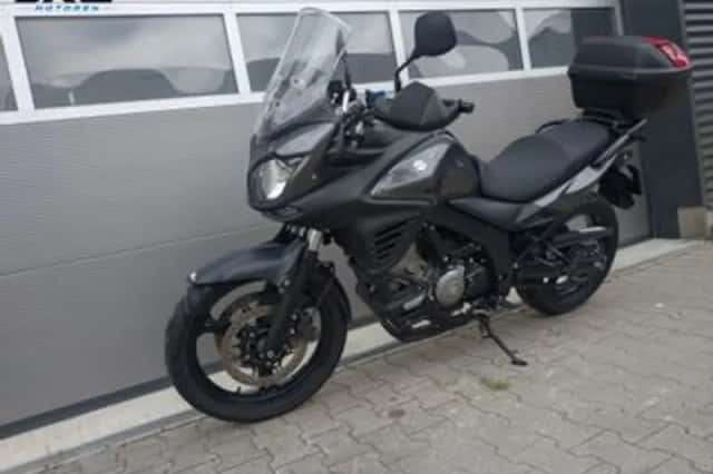 Suzuki V-Strom (2014) thumbnail 5