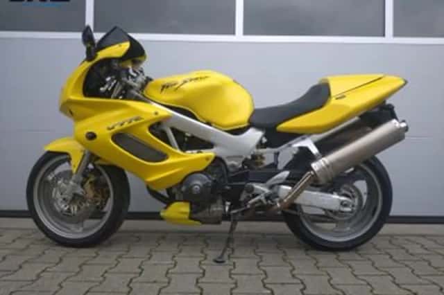 Honda VTR 1000 F Firestorm (2001) thumbnail 5