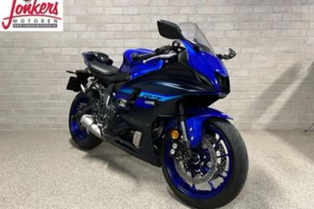 Yamaha R7 (2025) thumbnail 4