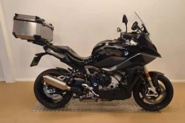 BMW S 1000 XR (2023) thumbnail 1
