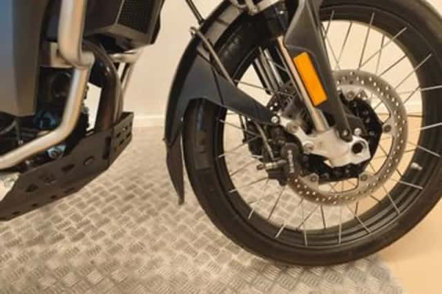 BMW F 850 GS Adventure (2023) thumbnail 3