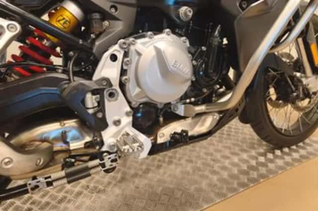 BMW F 850 GS Adventure (2023) thumbnail 4