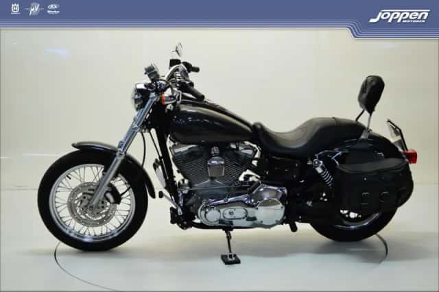Harley-Davidson Dyna Super Glide Custom (2005) thumbnail 6