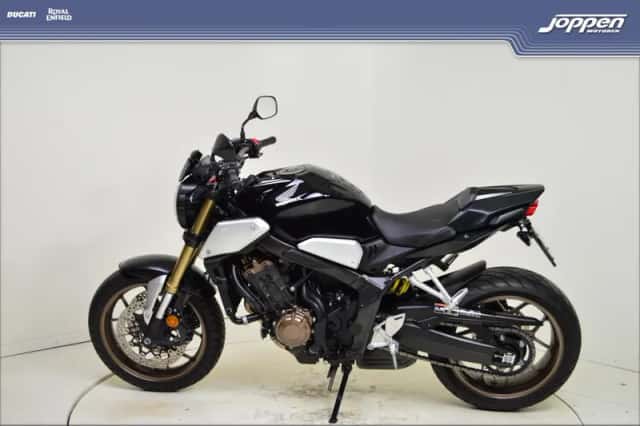 Honda CB650R (2019) thumbnail 6