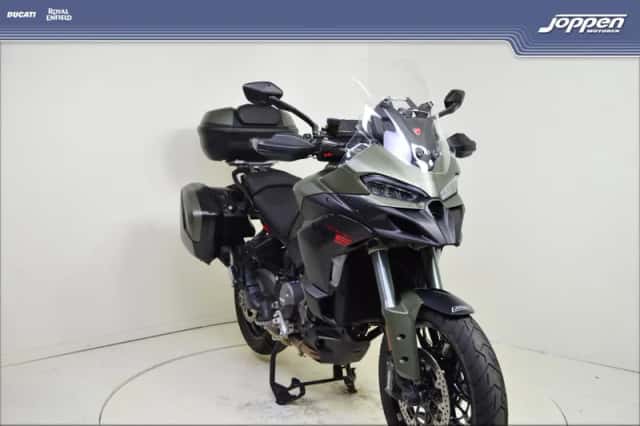 Ducati Multistrada V2 S (2026) thumbnail 3