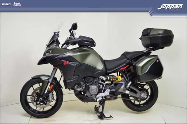 Ducati Multistrada V2 S (2026) thumbnail 6