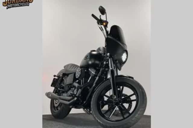 Harley-Davidson Street Bob (2014) thumbnail 2