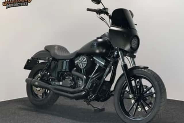 Harley-Davidson Street Bob (2014) thumbnail 4