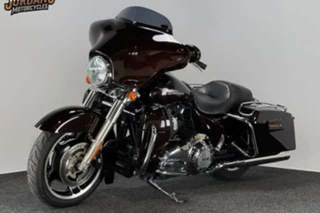 Harley-Davidson Street Glide (2011) thumbnail 6