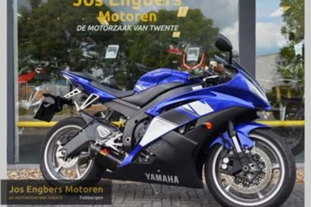 Yamaha YZF-R6 (2013) thumbnail 2