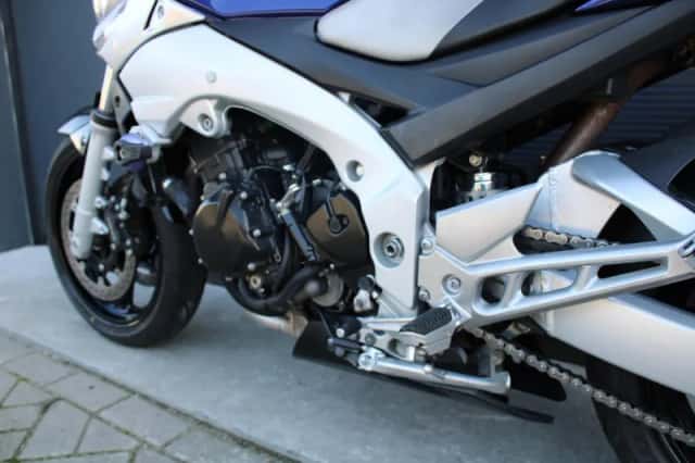 Suzuki GSR600 (2007) thumbnail 4