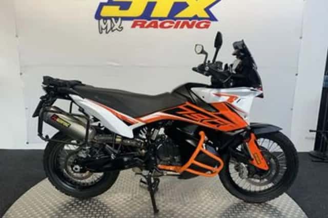 KTM 790 Adventure (2019) thumbnail 1