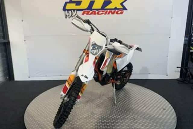 KTM 350 EXC-F SIX Days (2017) thumbnail 2