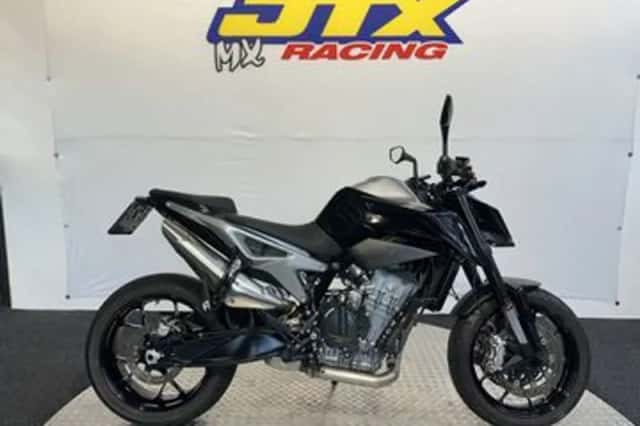 KTM 790 Duke (2019) thumbnail 1