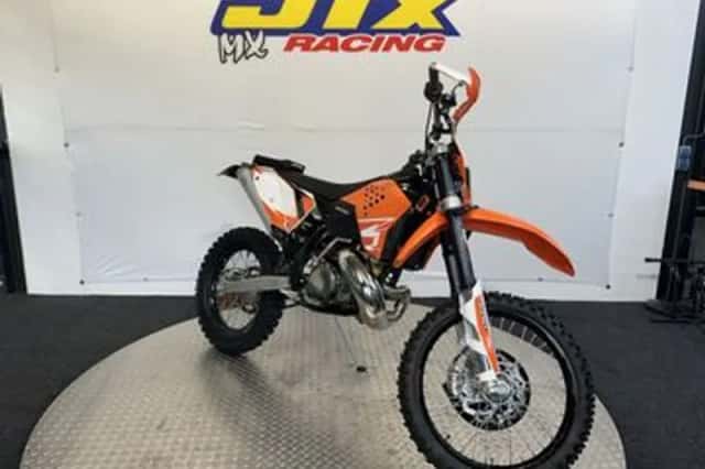 KTM 250 EXC (2008) thumbnail 2