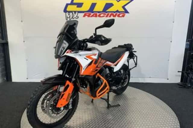 KTM 790 Adventure (2019) thumbnail 3