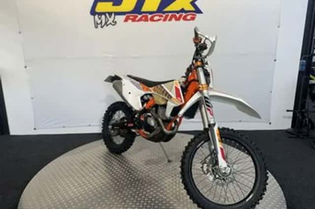 KTM 350 EXC-F SIX Days (2017) thumbnail 3
