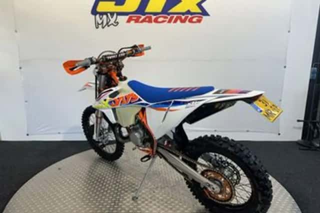 KTM 250 EXC TPI Six Days (2022) thumbnail 5