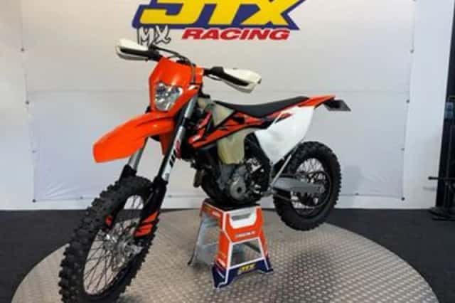 KTM 350 EXC-F (2017) thumbnail 3