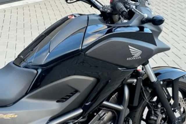 Honda NC750X (2016) thumbnail 6