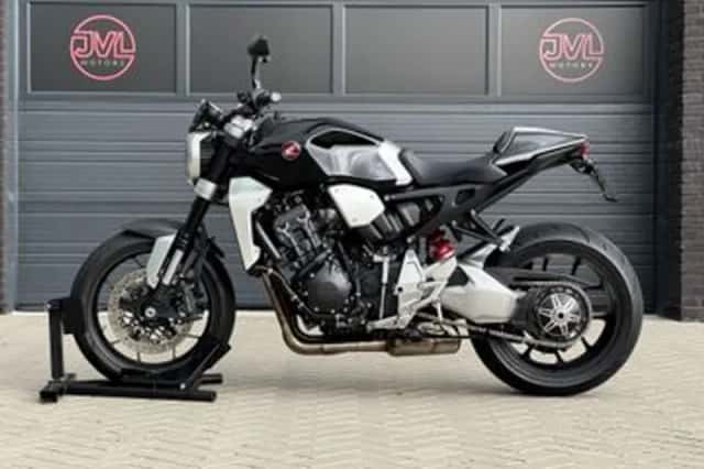 Honda CB1000R (2018) thumbnail 4