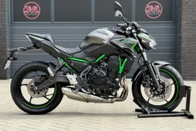 Kawasaki Z650 (2023) thumbnail 2