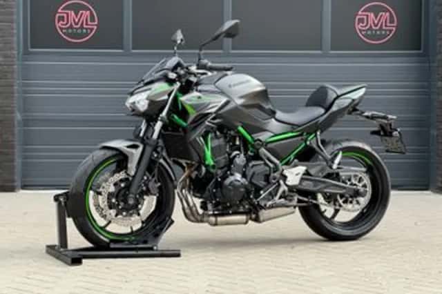 Kawasaki Z650 (2023) thumbnail 3