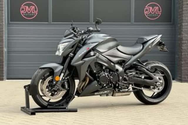 Suzuki GSX-S1000 (2020) thumbnail 3