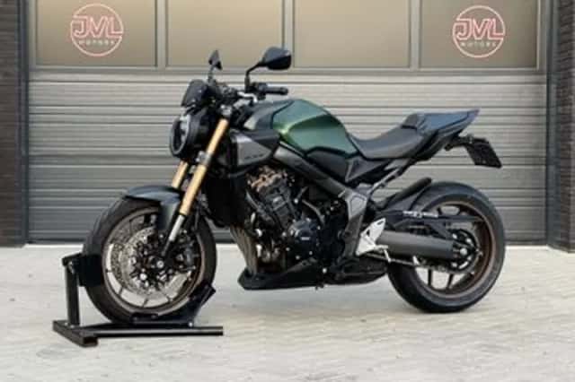 Honda CB650R (2024) thumbnail 3