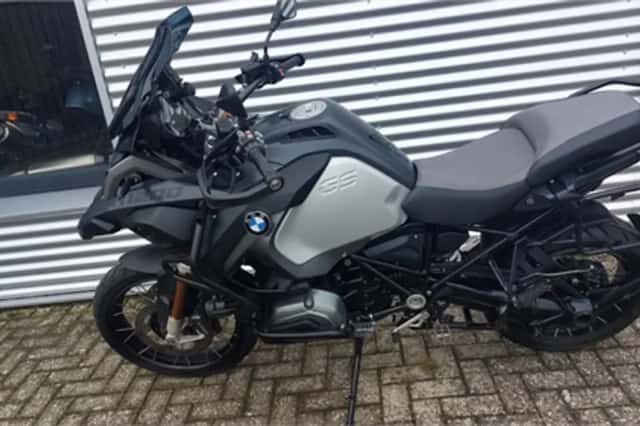 BMW R 1200 GS Adventure (2016) thumbnail 1