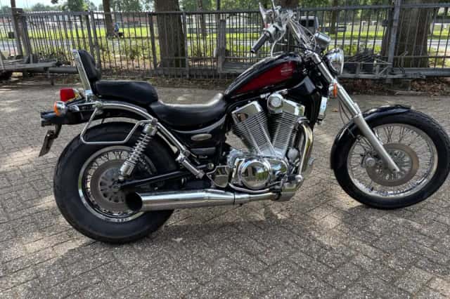 Suzuki VS 1400 GLP (1995) thumbnail 4