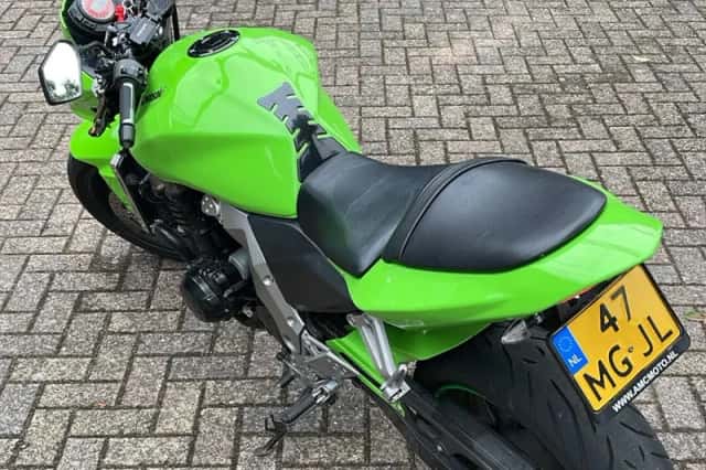 Kawasaki Z750 (2006) thumbnail 2