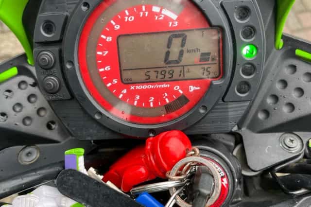 Kawasaki Z750 (2006) thumbnail 3