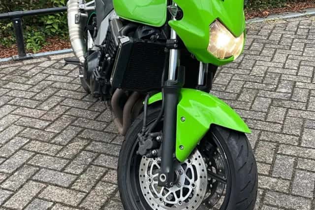 Kawasaki Z750 (2006) thumbnail 4
