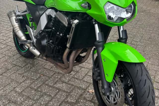 Kawasaki Z750 (2006) thumbnail 4