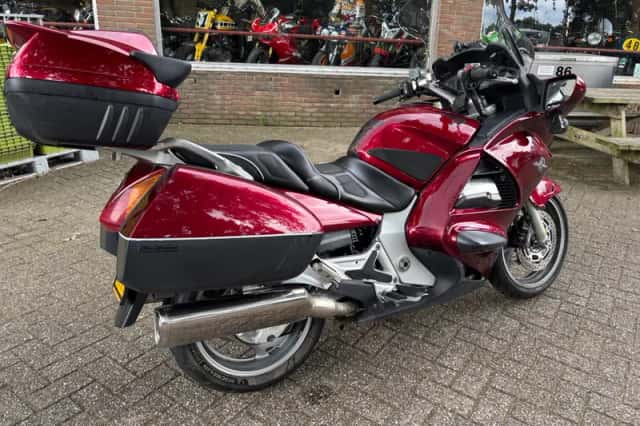 Honda ST 1300 PAN European (2006) thumbnail 3