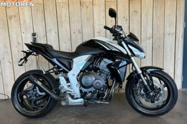 Honda CB1000R (2015) thumbnail 1