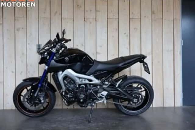 Yamaha MT-09 (2014) thumbnail 3