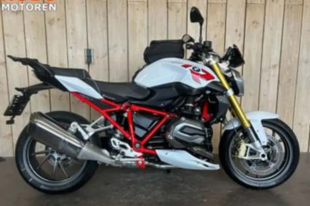 BMW R 1200 R (2015) thumbnail 1