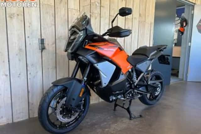 KTM 1390 Super Adventure S EVO (2026) thumbnail 5