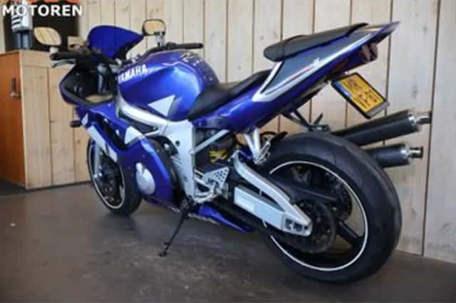 Yamaha R6 (2000) thumbnail 6