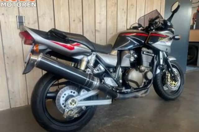 Kawasaki ZRX 1200 S (2001) thumbnail 2