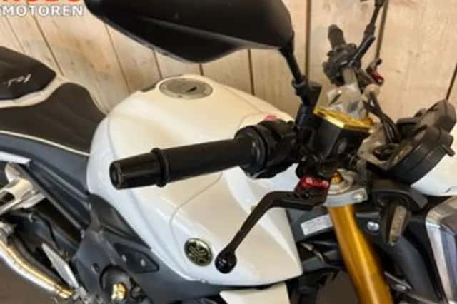 Yamaha FZ1 (2011) thumbnail 6