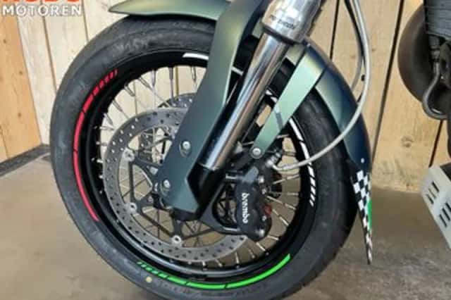 Moto Guzzi Stelvio (2014) thumbnail 6