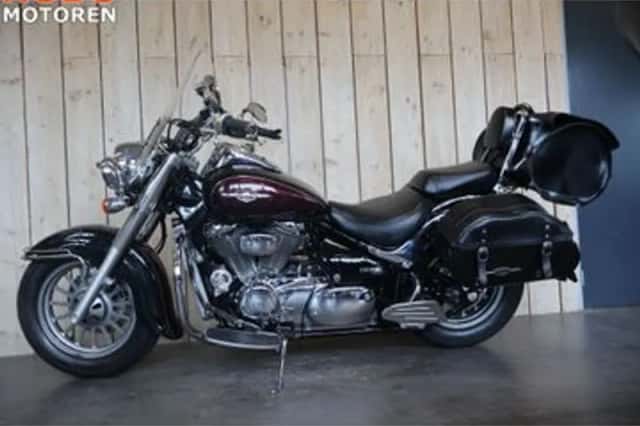 Suzuki Intruder C 800 (2016) thumbnail 4